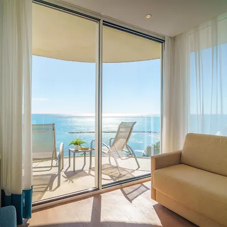 Spirit Hotel 4*